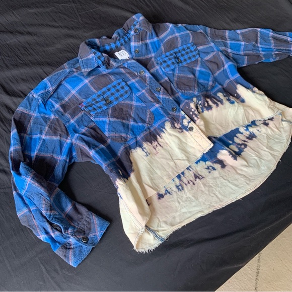 BDG Blue Plaid Flannel Cropped Acid Wash Button Up Long Sleeve Urban Outfitters - Picture 2 of 7